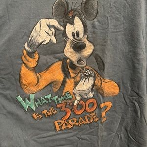 Disney Parks Vintage 2011 T-Shirt